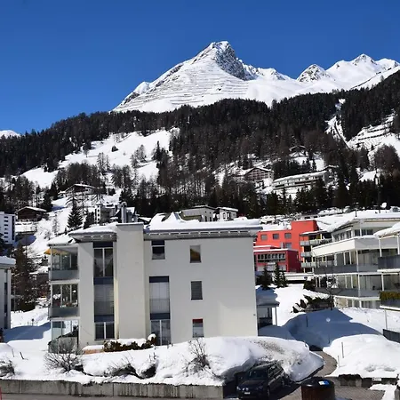 Buendawiese Apartment Davos